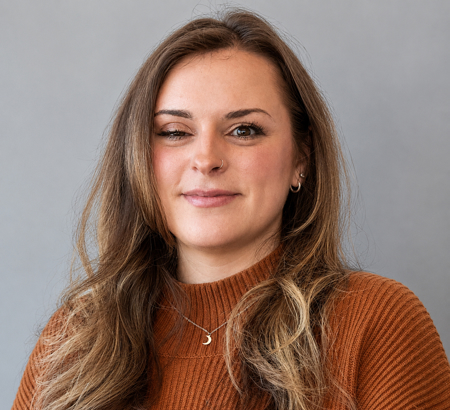 Corinn Lambers headshot