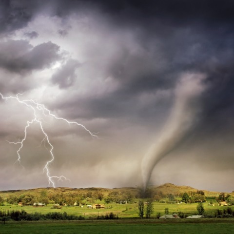 Deadly tornadoes hit Texas and Oklahoma