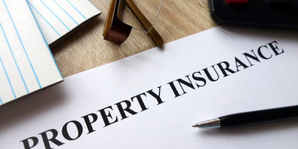 Supporting image for How a public adjuster can make all the difference in your insurance claim